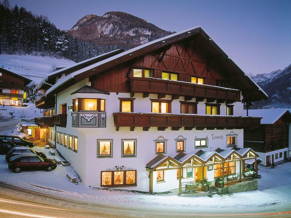 Hotel Lammwirt Jerzens Exterior foto